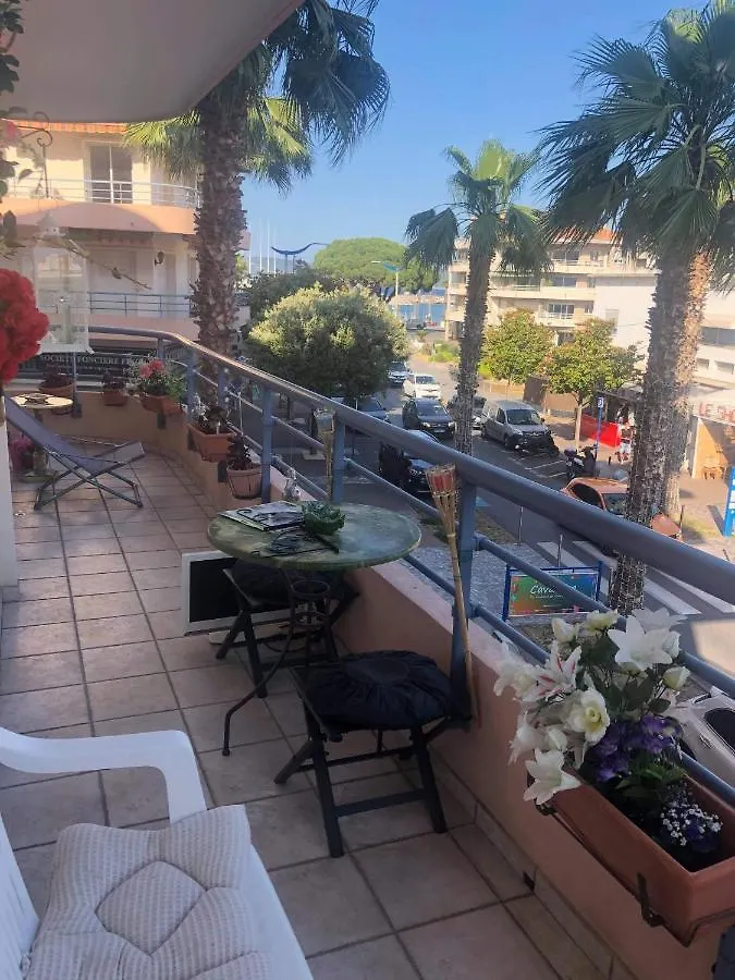 Lejlighed Magnifique Emplacement Pour Ce Joli F3 Cavalaire-sur-Mer
